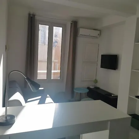 Centre Vieil Studio * Antibes